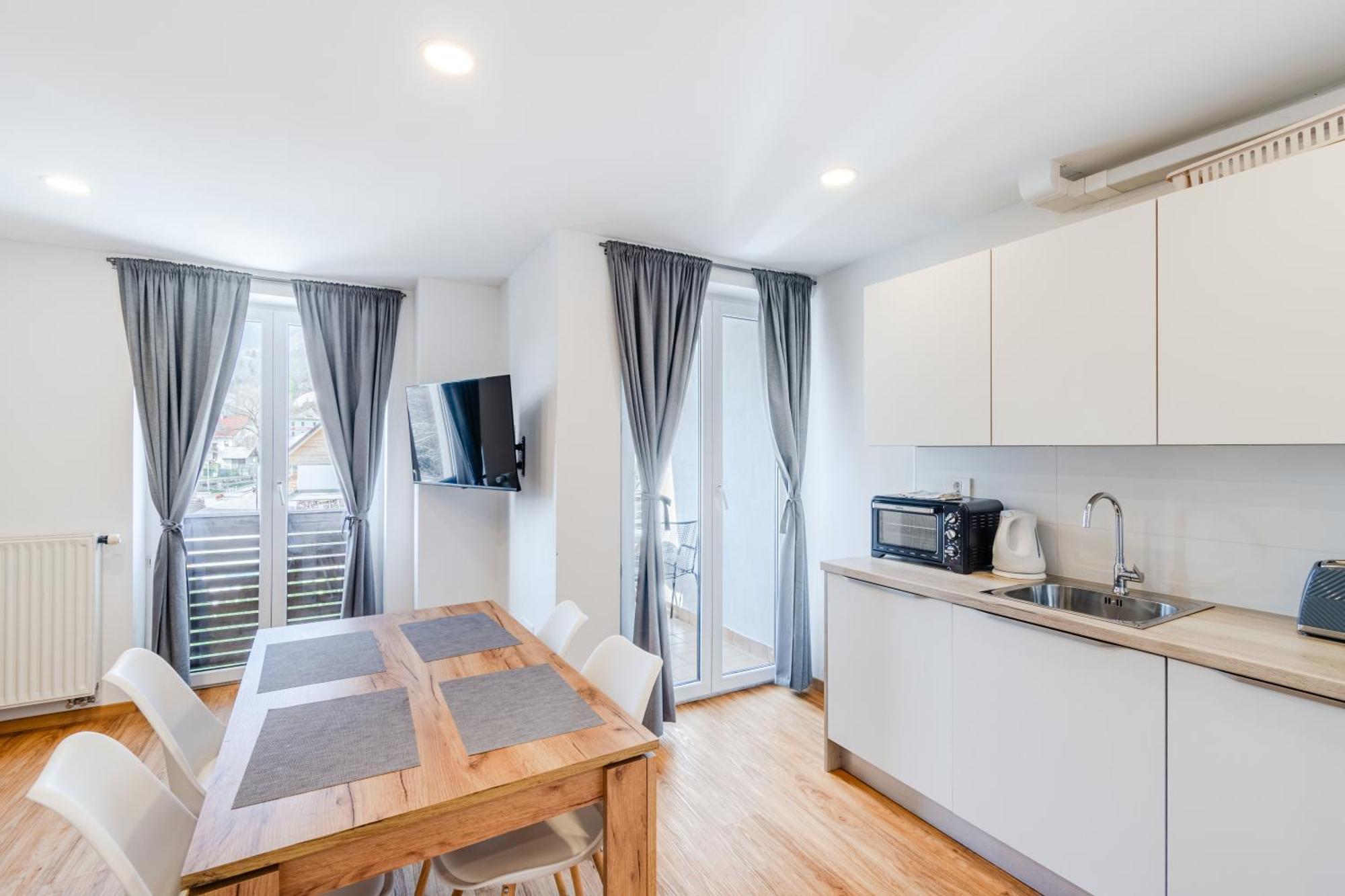 Apartments Skok With Rafting And Free Parking Bovec Phòng bức ảnh